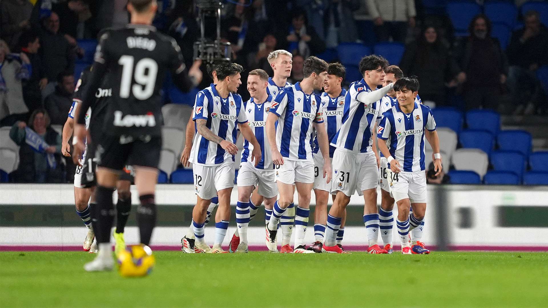 萬歐元的報 萬歐元的報